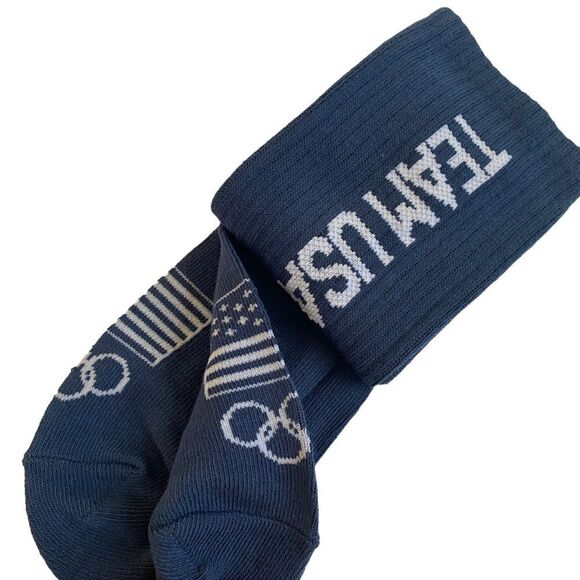 SKIMS 2 Pairs USA Olympic Flag Navy Blue Crew Socks NWT - Picture 3 of 15